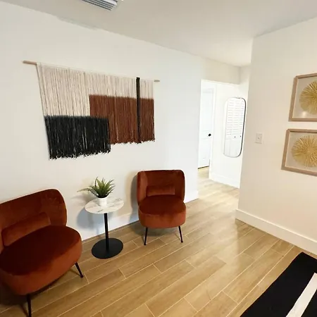 Urban Elegance: Trendy Modern Apartment In Wynwood Miami Exterior photo