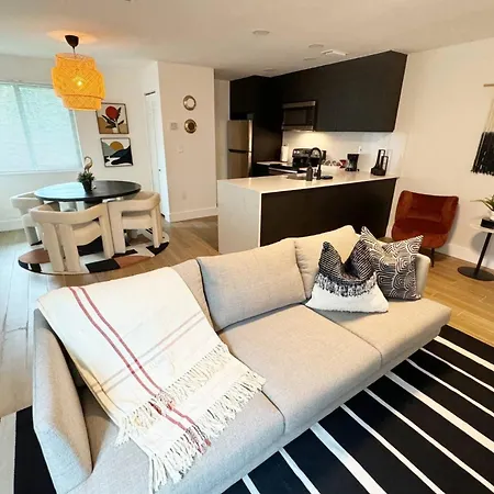 Urban Elegance: Trendy Modern Apartment In Wynwood Miami Exterior photo
