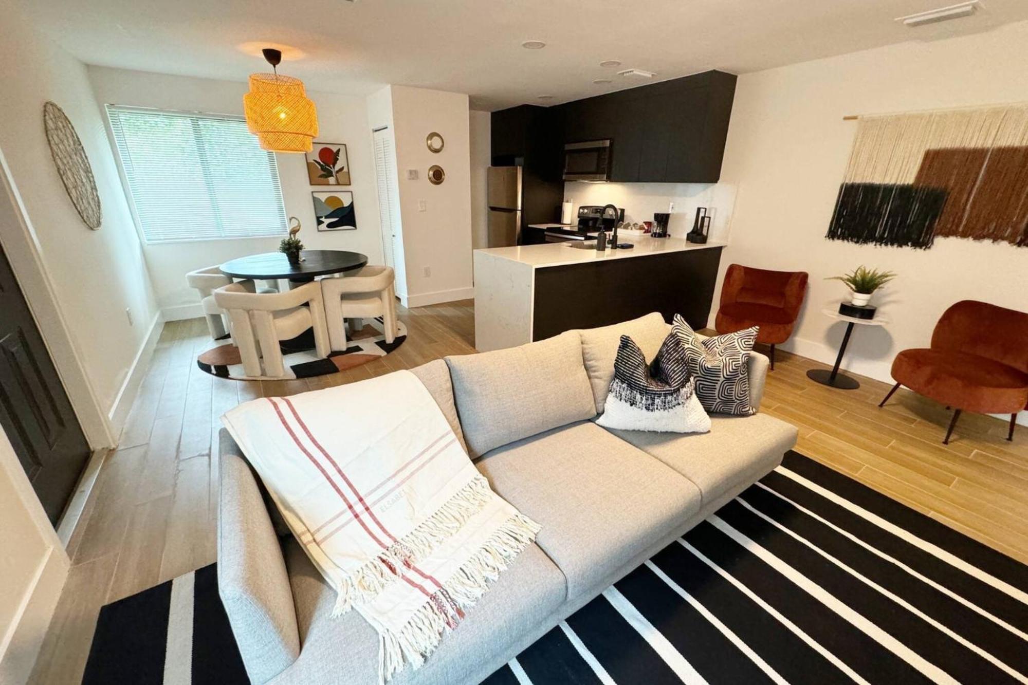 Urban Elegance: Trendy Modern In Wynwood Miami